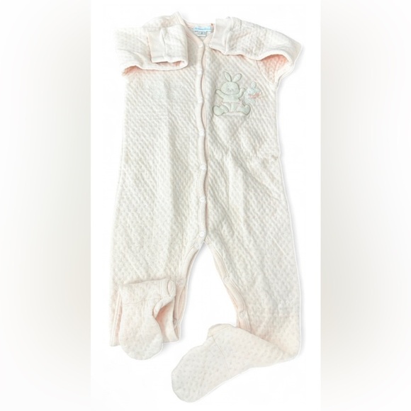 Cat & Jack, Carters & Garanimals (Bundle of 4) Girls 18M Onesies & Pants set - Picture 2 of 5